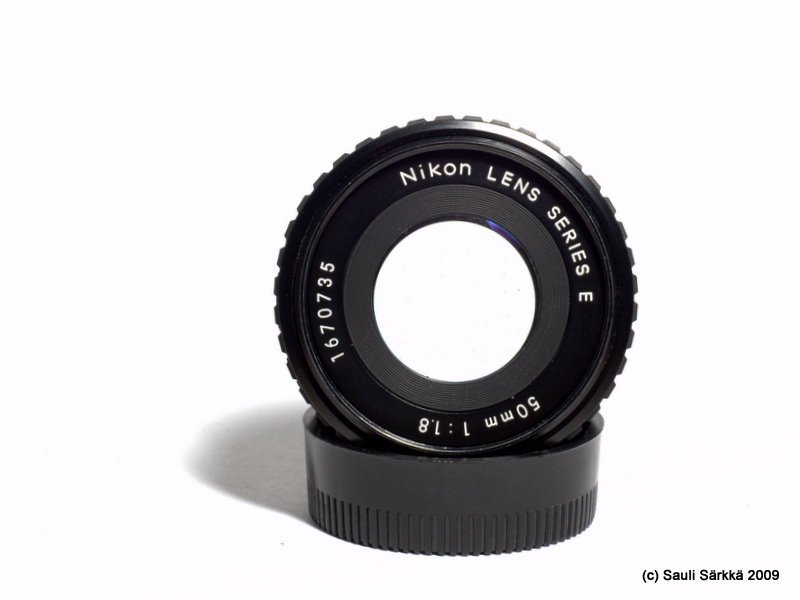 DSC_0110.jpg - black Nikon Series E 50mm 1:1.8